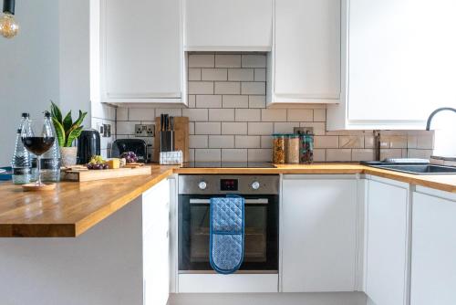 Elmwood Cottage - Harrogate Image 3