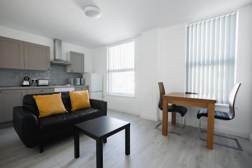 Platform Stadium apartment with parking Image 3