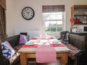 Acorn Cottage Image 5