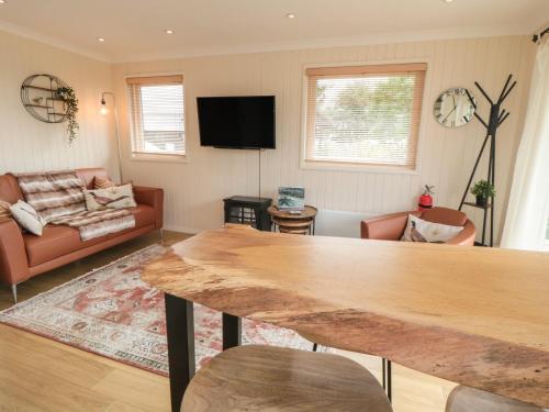 3 Valley View Lodges Image 3