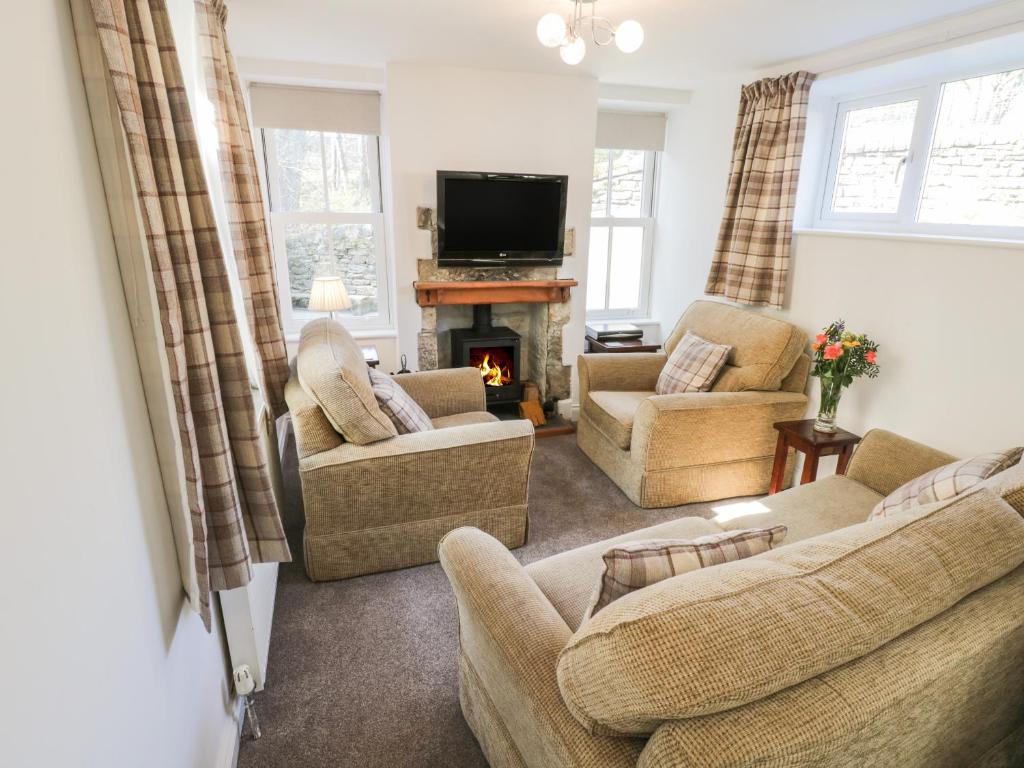 St Heddas Cottage Image 1