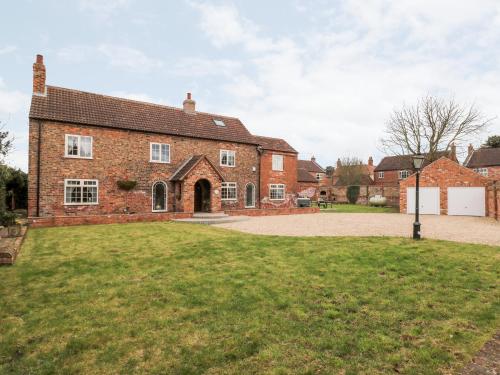 Cobblers Cottage Image 3