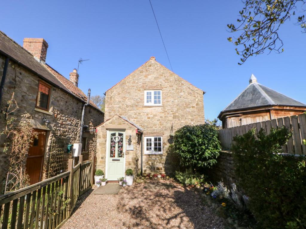 Wren Cottage Image 1