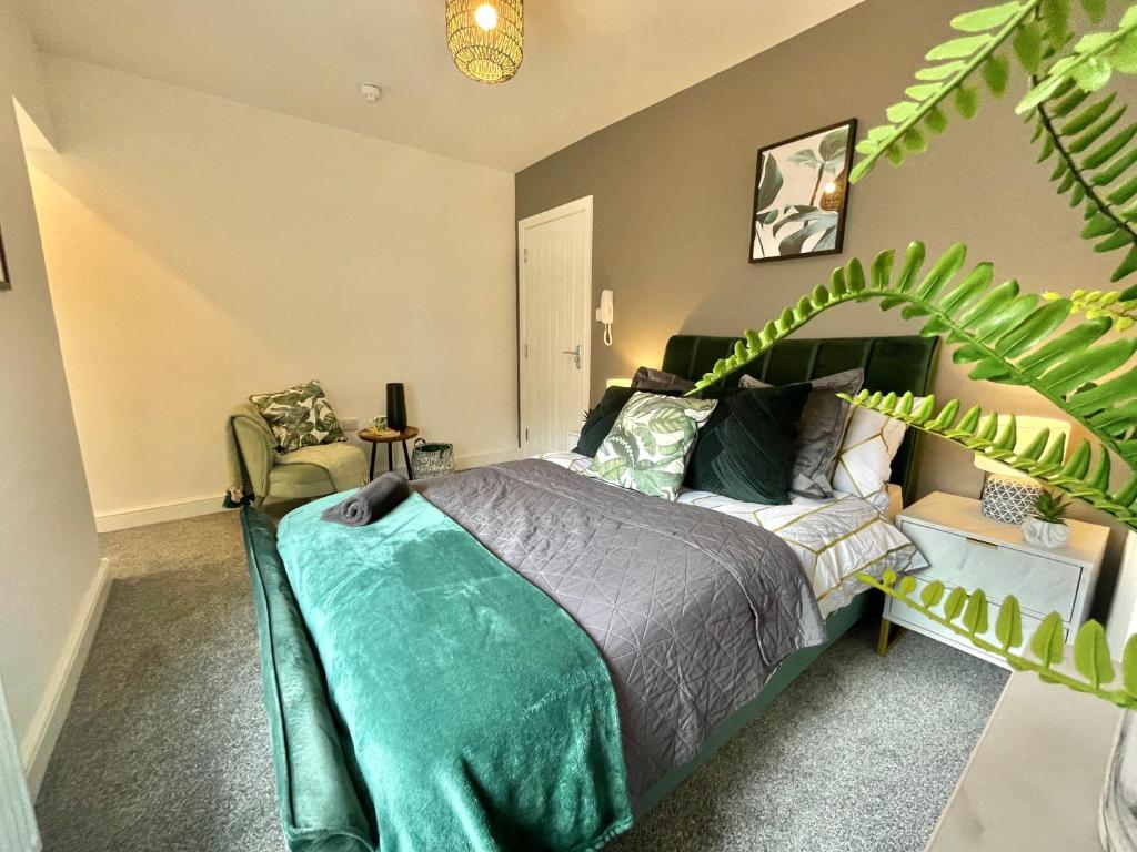 Swanky 10 guest house in the heart of Wakefield - free wifi ! Image 1