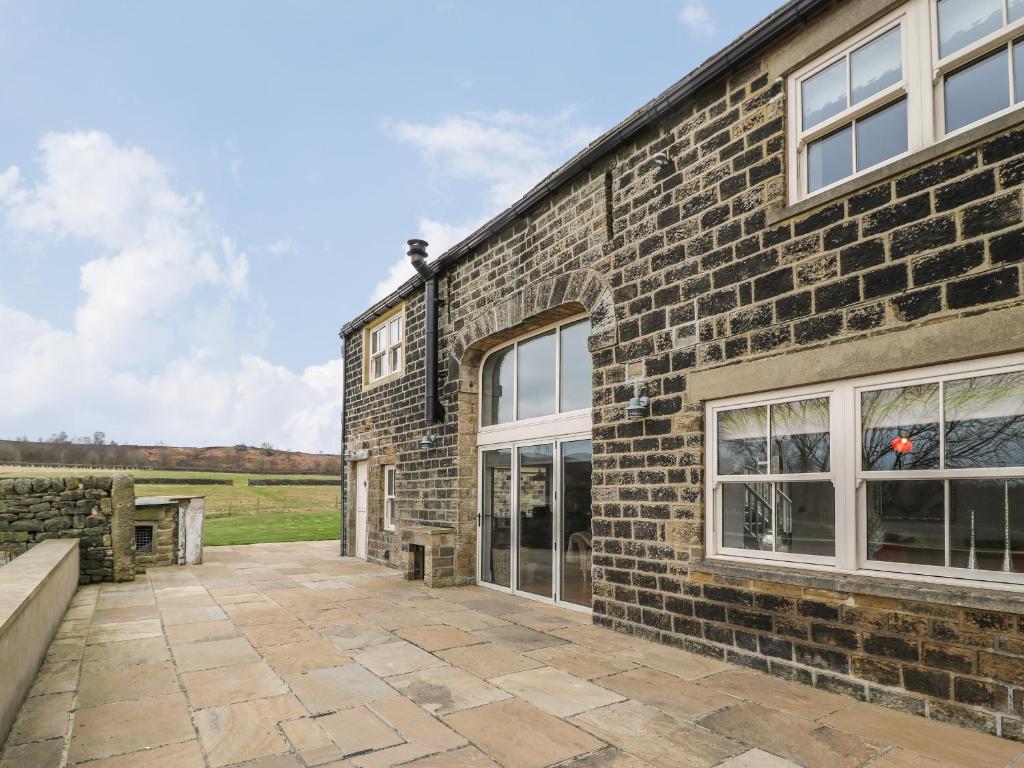 Cotter Barn Image 1