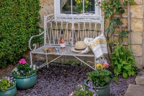 Snowdrop Cottage, Wetherby Image 1