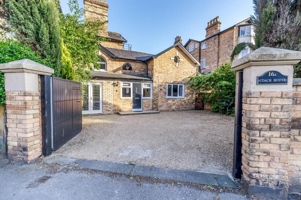 The Coach House Image 3