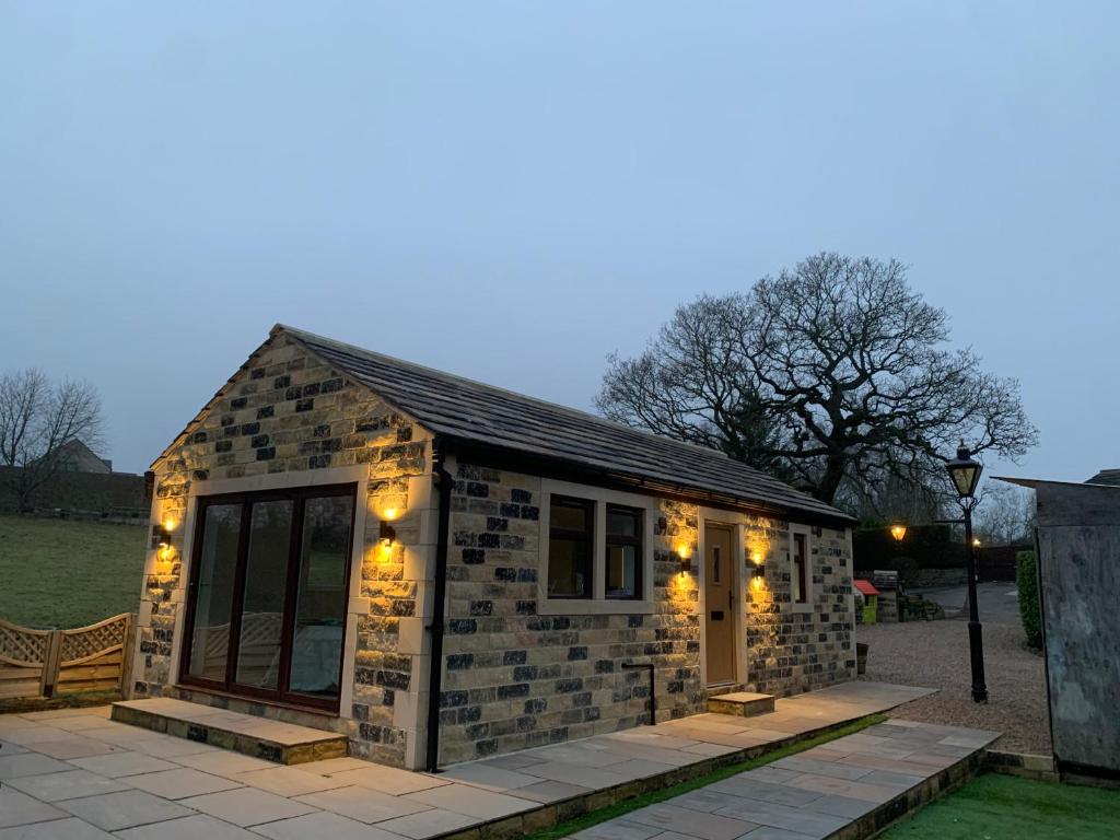 Brand new purpose built annex :- The Stables Image 2