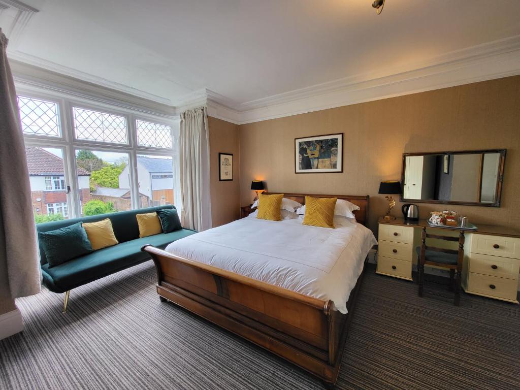St George's Hotel Image 2