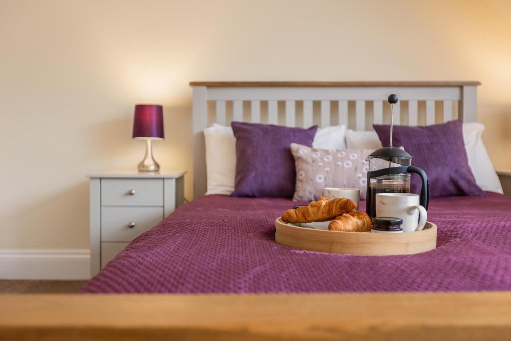Willow Tree - Dog Friendly, Spacious & Central Image 1