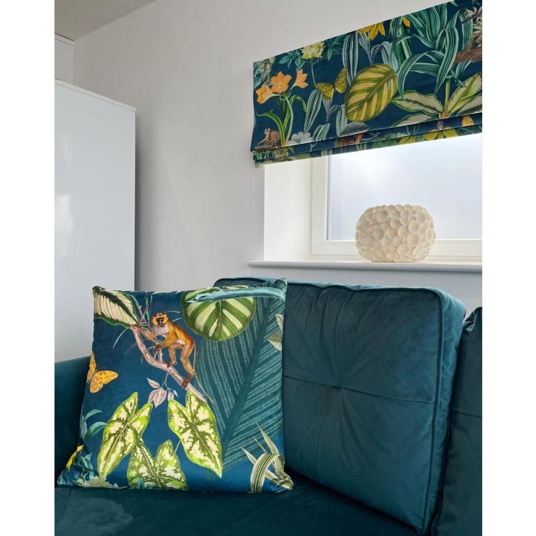 The Hideout (Garden Flat, 4 Dragon Road) Image 1