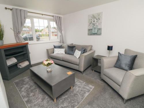 26 Eastway Image 3