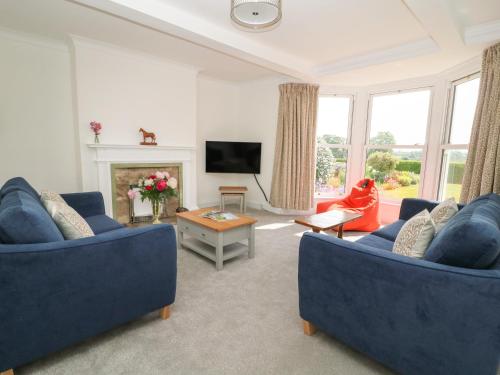 Youlton Lodge Image 3