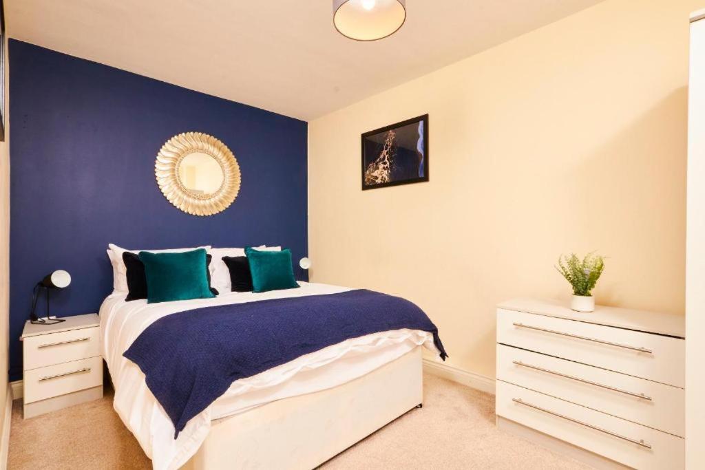 The Hidden Gem of Leeds - Parking - Sleeps 4 Image 1