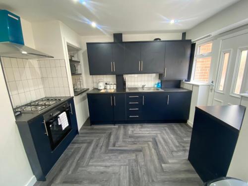 Entire Luxury Holiday Home leeds Image 2