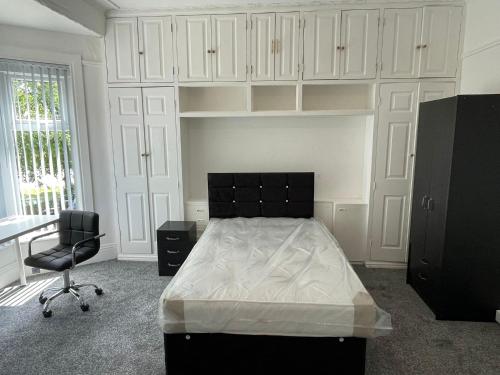 Egmont House Image 3