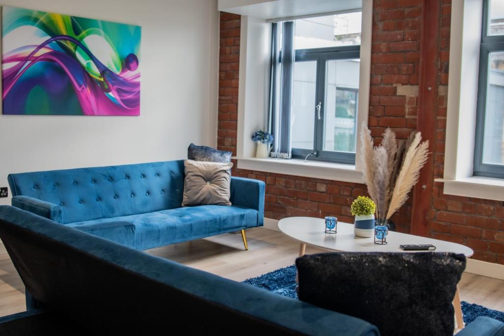 BV Conditioning House Royal Comfy Suite Bradford Image 1
