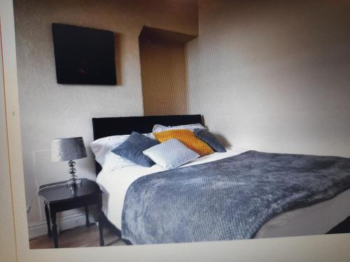 Immaculate 3-Bed House in Middlesbrough with WiFi Image 3