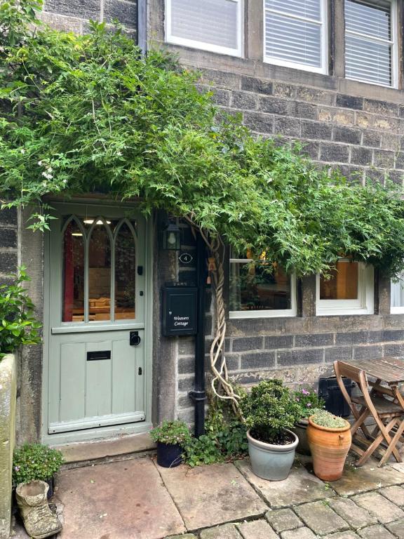Weavers Cottage by Weavers of Haworth Image 1