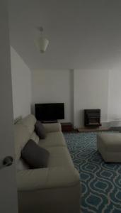 HAMOUNDs Holiday House Image 2