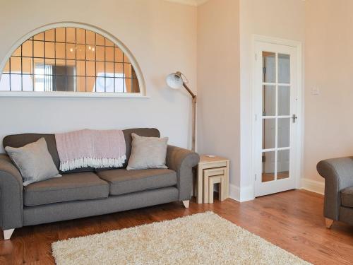 Oaklands View Image 3