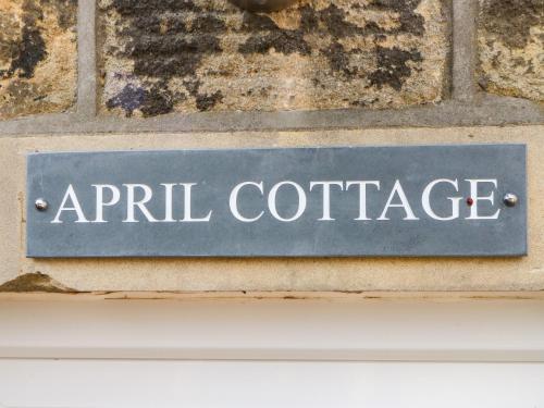 April Cottage Image 3