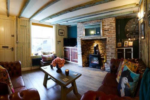 Shipmates Cottage Image 3