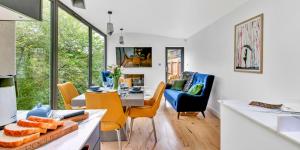 Luxurious Hidden Escape by Hebden Beck Image 2