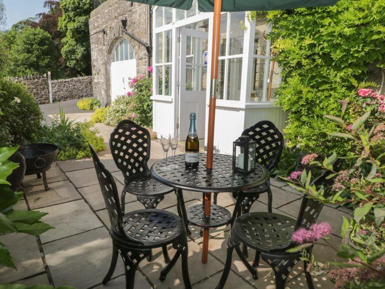Pendle View Apartment Image 1