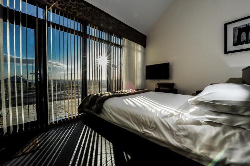 Kings Croft Hotel Image 3