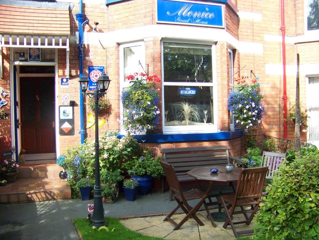 Monico Guest House Image 3