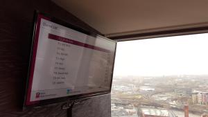 City Atmosphere Image 2