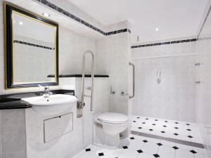 Leonardo Hotel Middlesbrough (Formerly Jurys Inn) Image 3