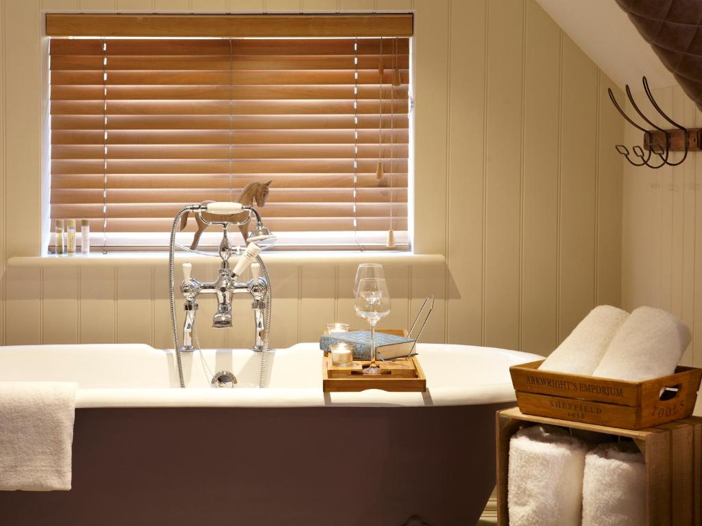 The Plough, Scalby Image 2