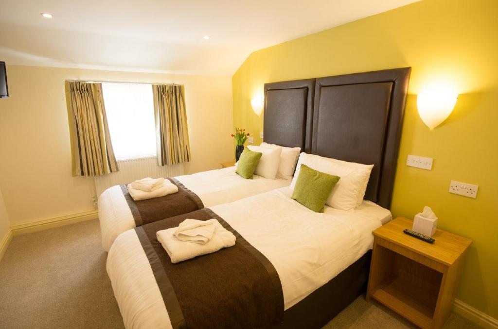 Wakefield Limes Lodge Image 1
