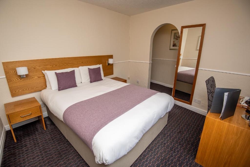 The George Inn Image 5