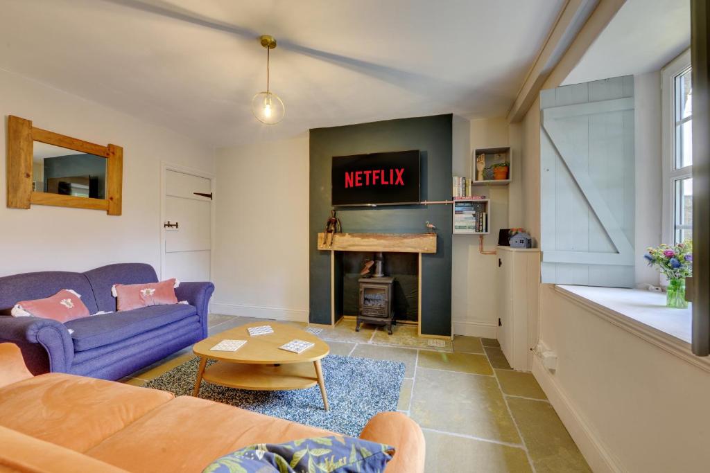 Gallowgate Cottage - Dog friendly cottage (sleeps 4 in 2 double rooms) Image 3