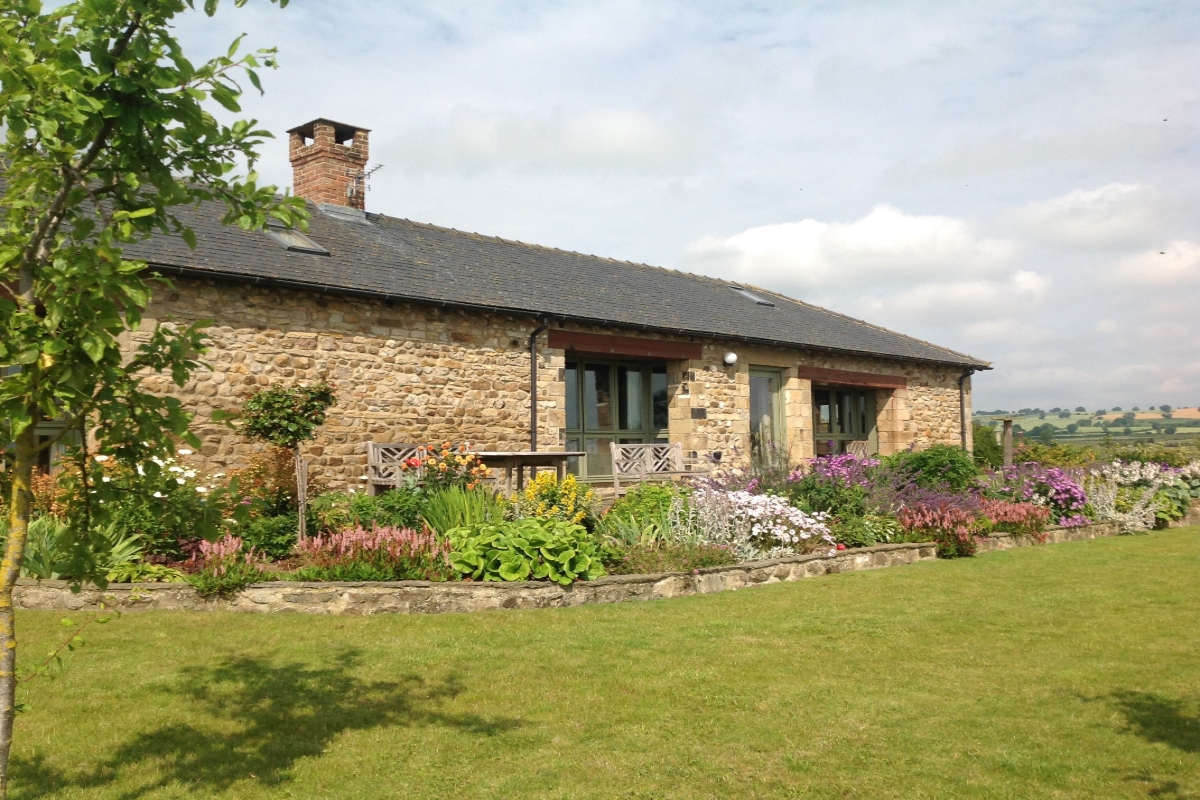 East Lodge Image 7