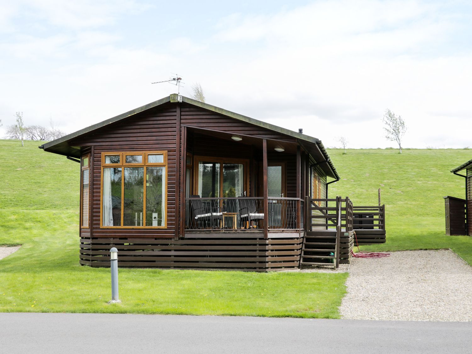16 Badgers Retreat Image 2