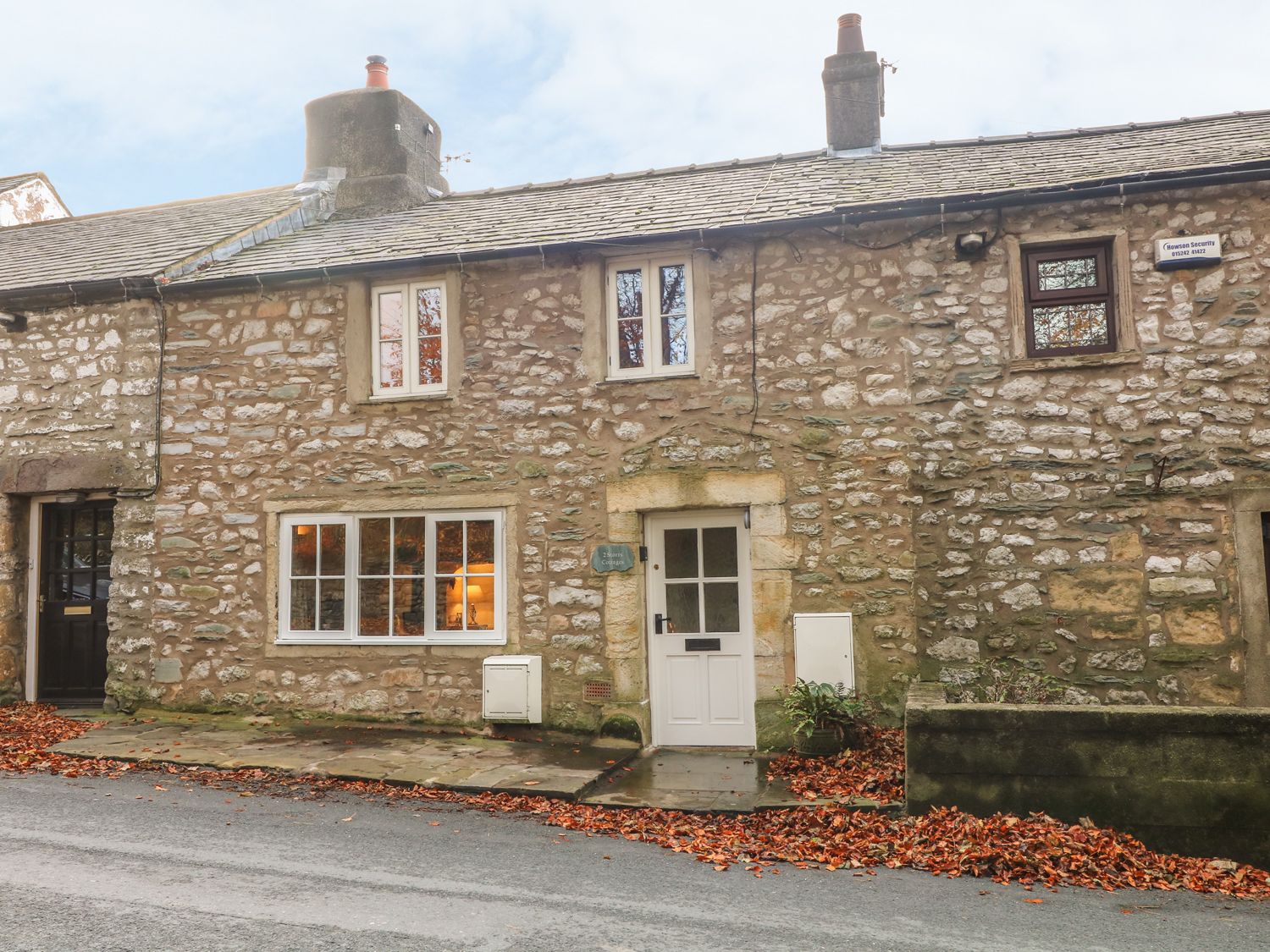 2 Storrs Cottages Image 2