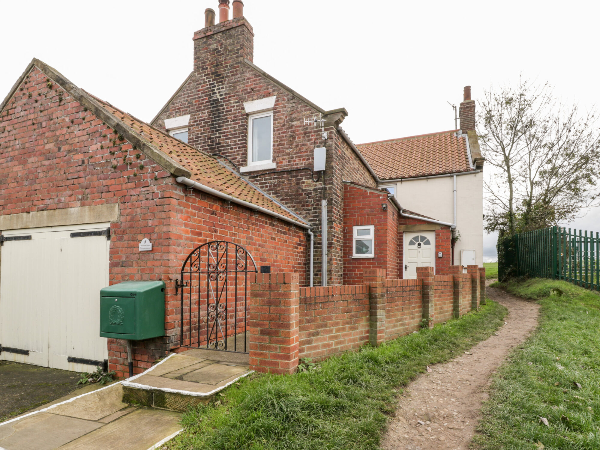 Airy Hill Farm Cottage Image 2