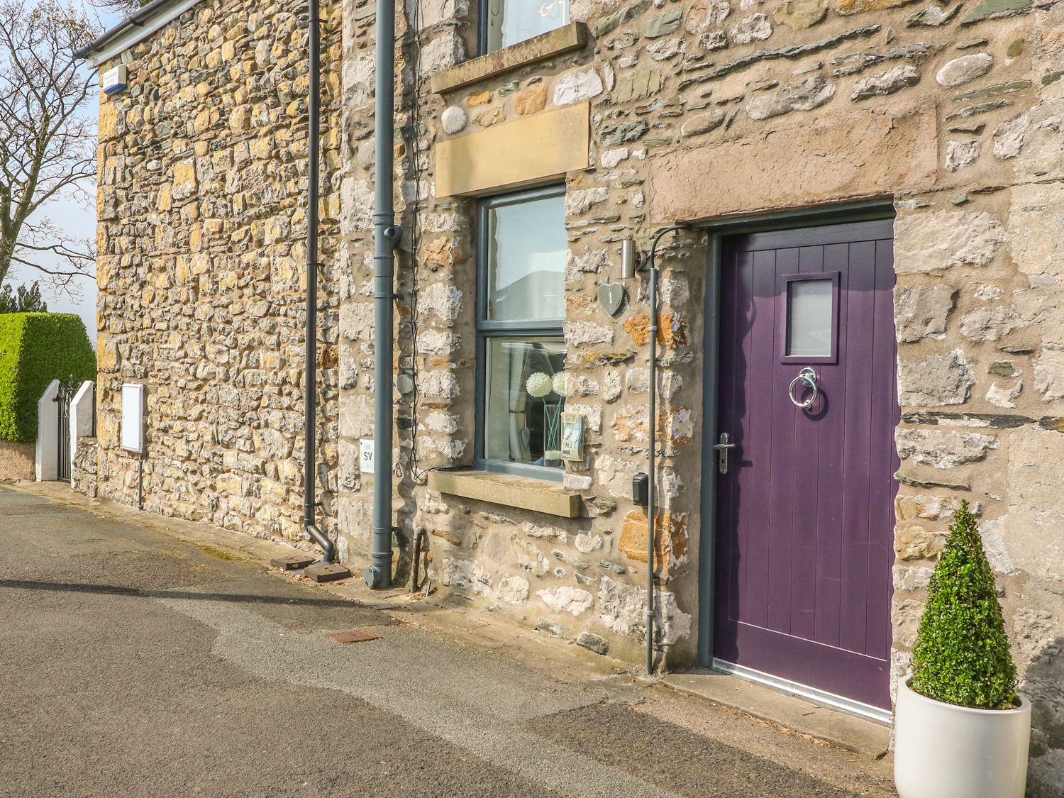 Bank End Cottage Image 2