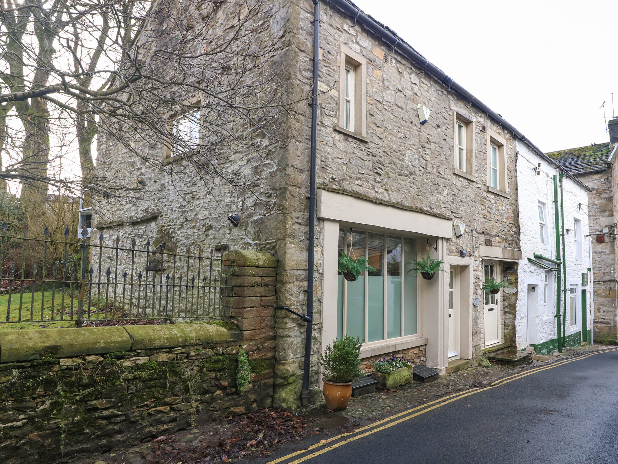 Blacksmith Cottage, Grassington Image 4