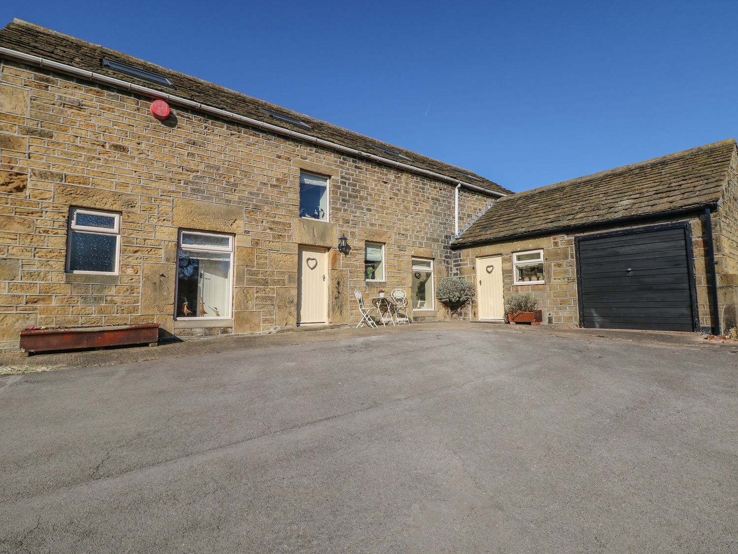 Bullace Barn Image 2