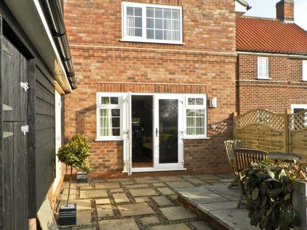 Grove Cottage Image 1