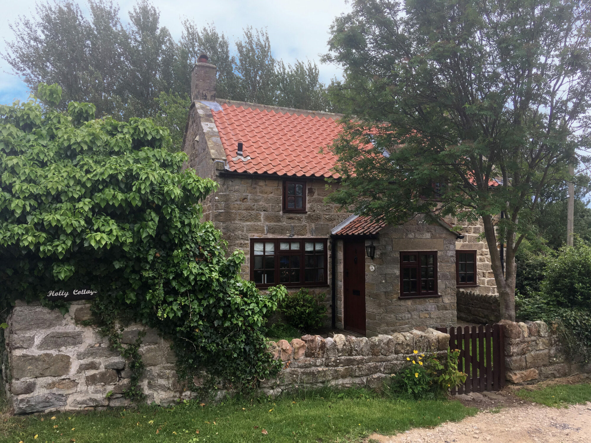 Holly Cottage Image 4