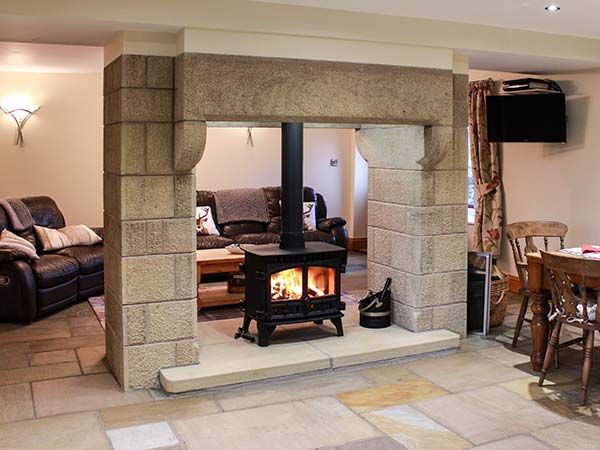 Orcaber Cottage Image 2