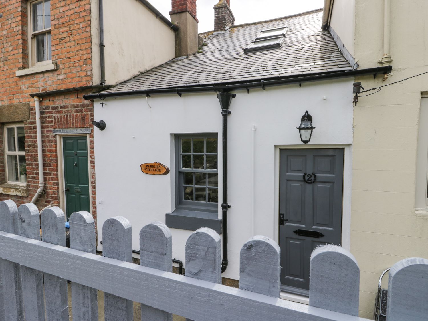 Pebble Cottage Image 1