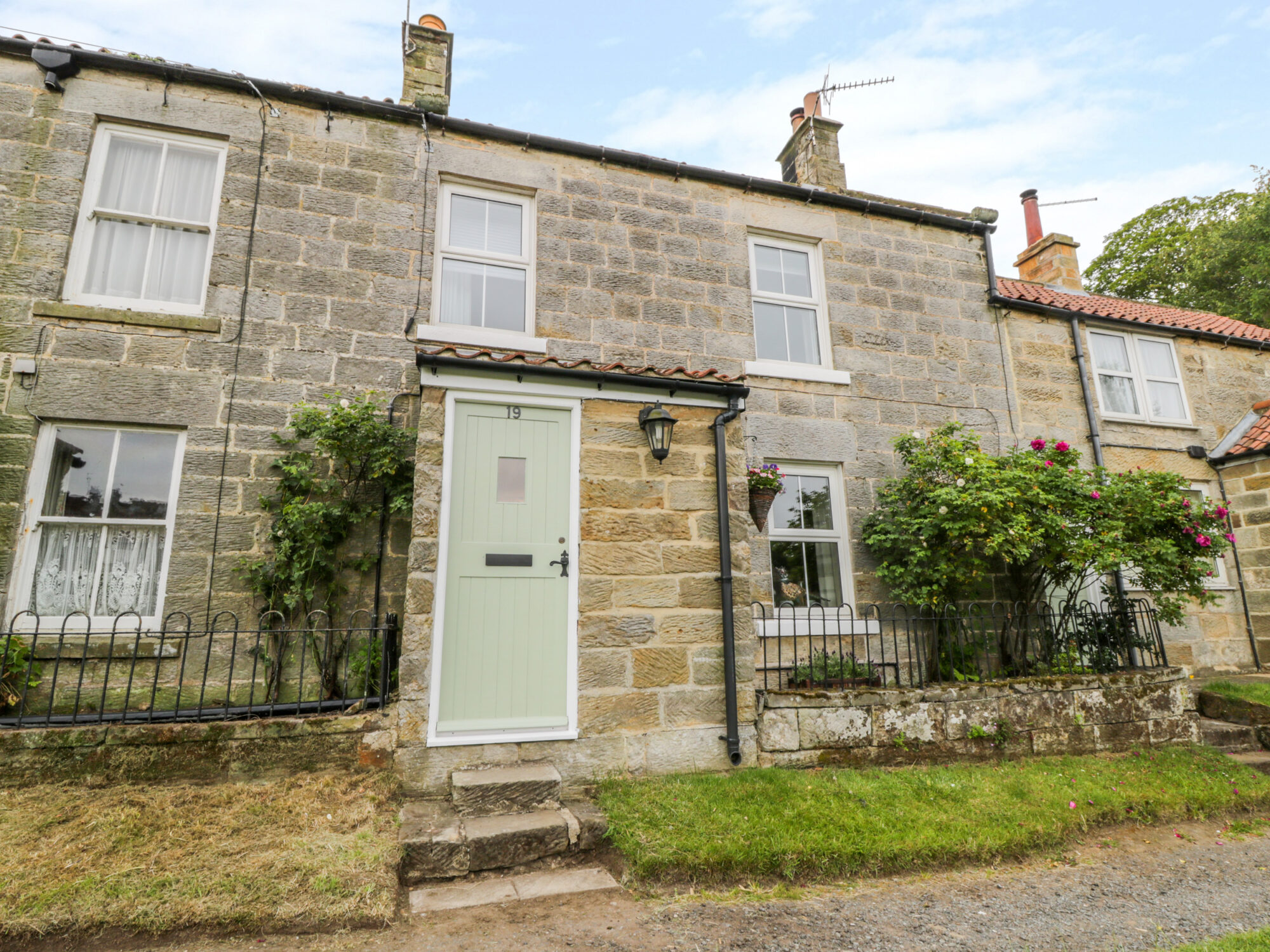 Pheasant Cottage Image 5