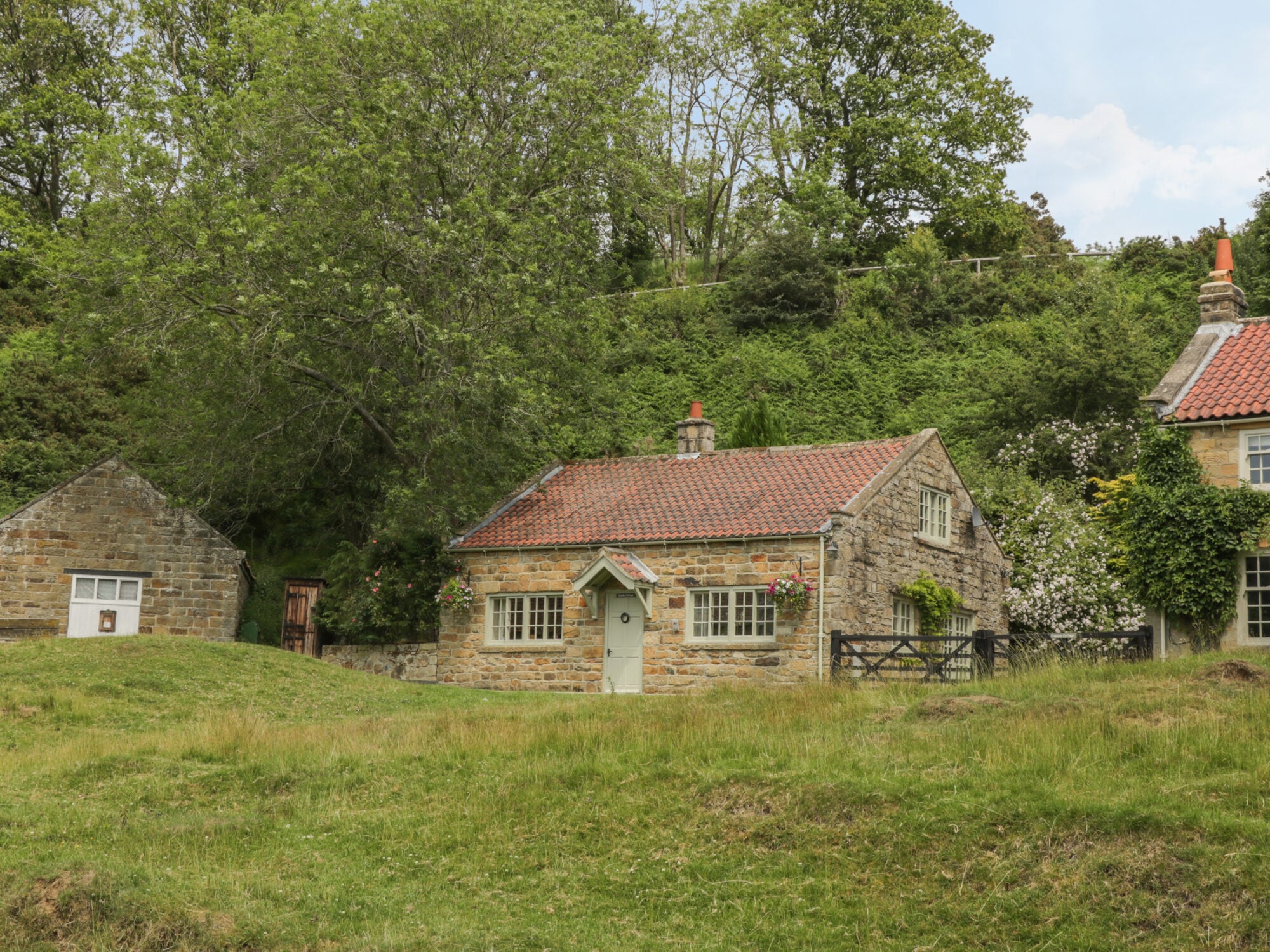 Quoits Cottage Image 2